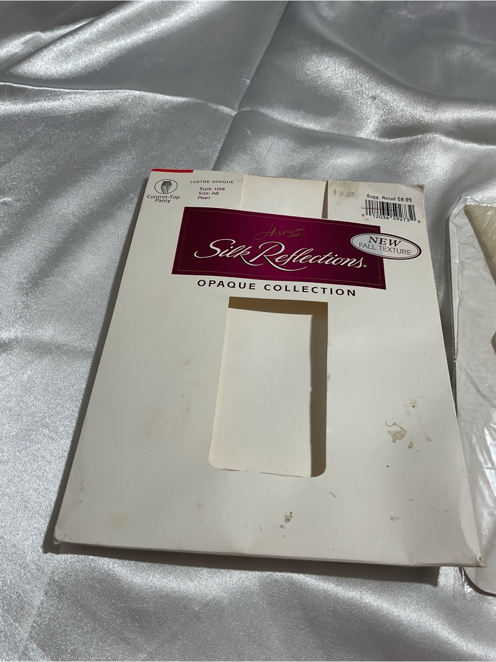 Hanes Silk Reflections Opaque Collection Packaging - White